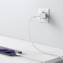 Сетевое зарядное устройство Baseus Super Si Quick Charger 1C QC3.0+PD3.0 25W Type-C 3A + кабель Baseus Type-C to Type-C 3A 1м Белый