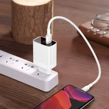 Мережевий зарядний пристрій Baseus Mirror Lake Dual QC3.0 18W 2USB 3A Білий