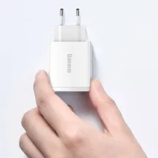 Сетевое зарядное устройство Baseus Compact Quick Charger QC3.0+PD3.0 30W 2USB+Type-C 3A Белый