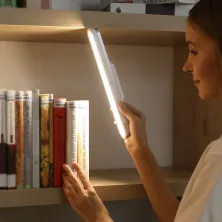 Настольная лампа Baseus Magnetic Stepless Dimming PRO Charging Desk Lamp переносная с встроенным аккумулятором 1800 mAh Белый